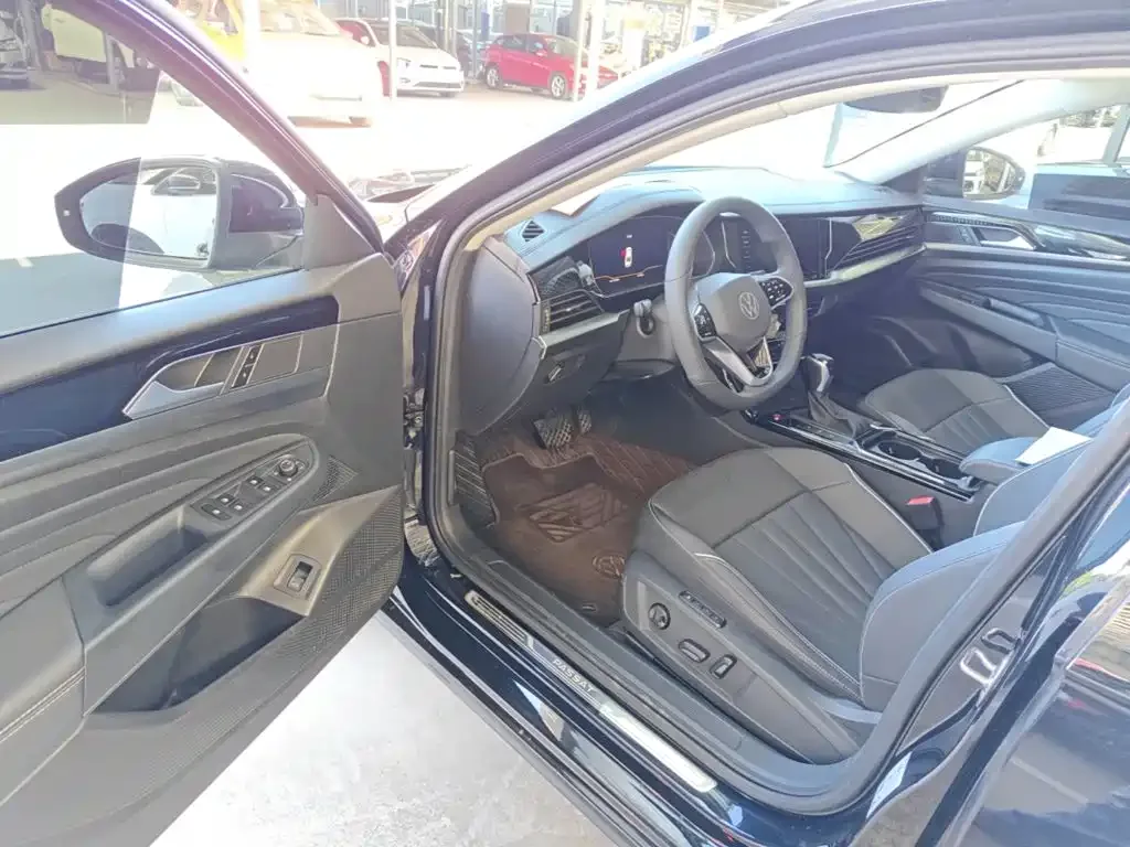 Volkswagen Passat 2024 330TSI Starlight Elite Edition — Фото автомобиля 11