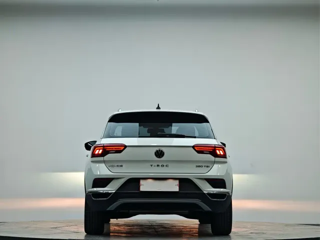 Volkswagen T-Roc — Фото автомобиля 20