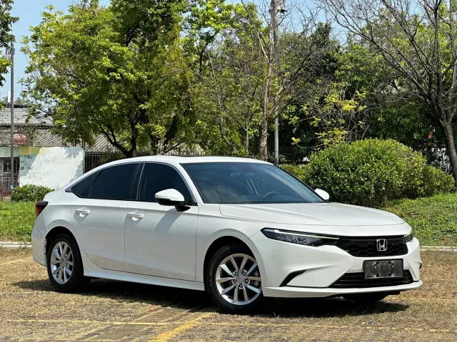 Honda Integra — Фото автомобиля 3