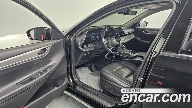 Hyundai Grandeur Grandeur (New) — Фото автомобиля 16