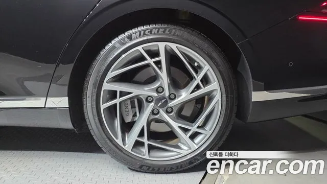 Genesis G90 RS4 — Фото автомобиля 6