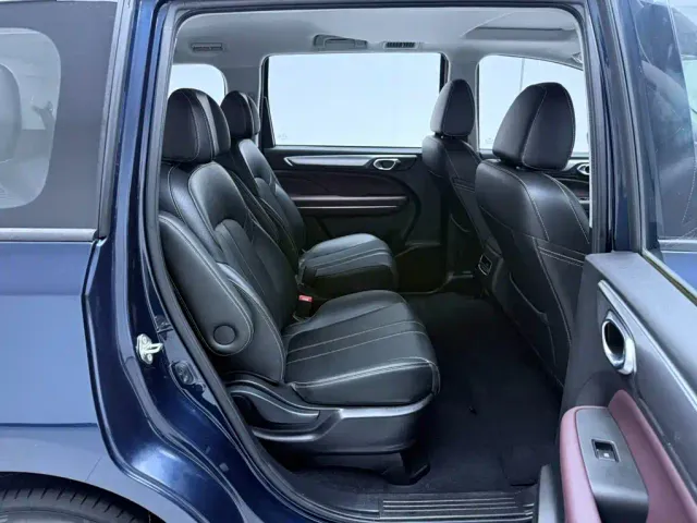 GAC Trumpchi M6 — Фото автомобиля 22