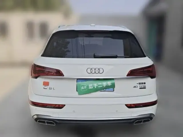 Audi Q5L — Фото автомобиля 12