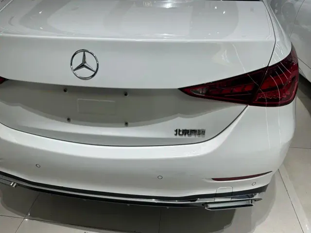Mercedes-Benz C-Class — Фото автомобиля 12