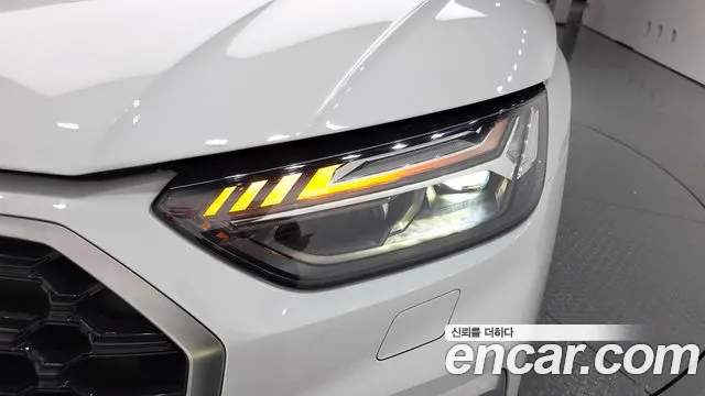 Audi Q5 45 TFSI quattro Premium — Фото автомобиля 20