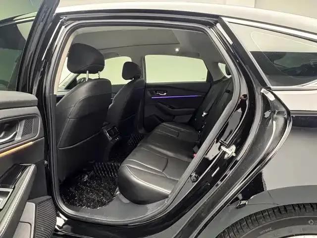 Honda Accord — Фото автомобиля 19