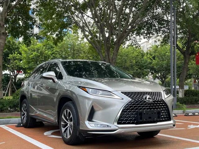 Lexus RX — Фото автомобиля 3