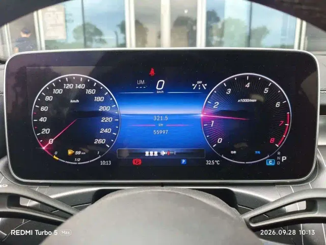 Mercedes-Benz C-Class — Фото автомобиля 4