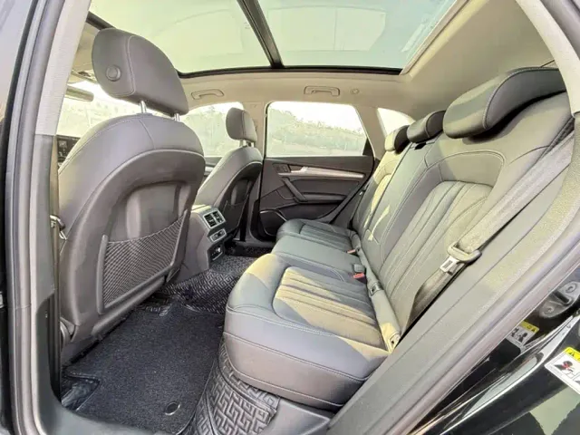 Audi Q5L — Фото автомобиля 14
