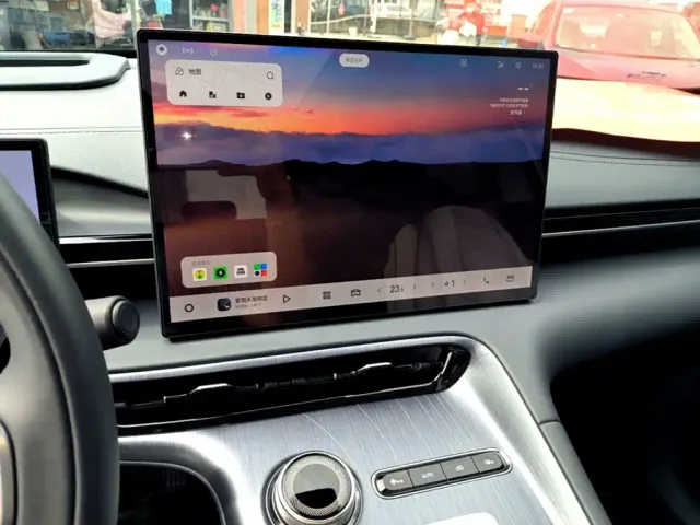 Geely Galaxy E5 — Фото автомобиля 12