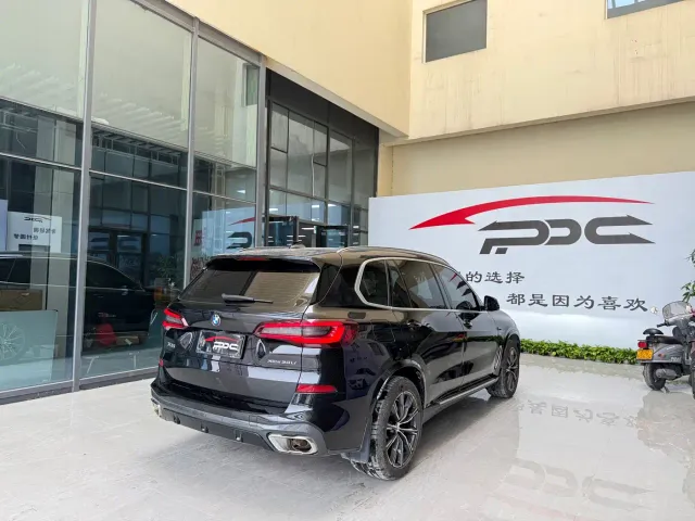 BMW X5 — Фото автомобиля 18