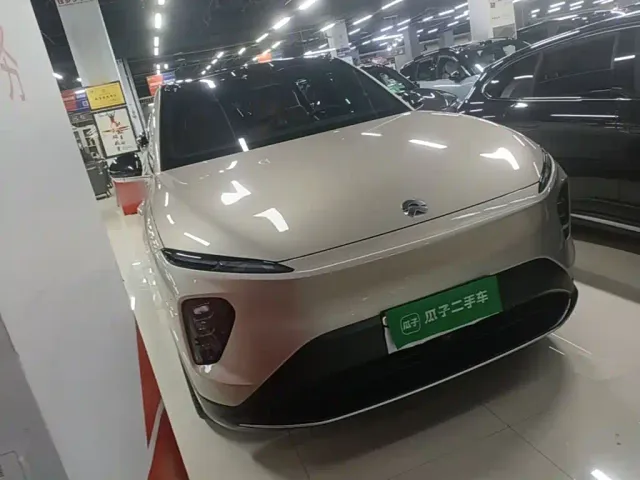 Nio EC7 — Фото автомобиля 3