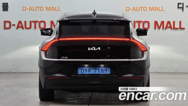 Kia EV6 — Фото автомобиля 2