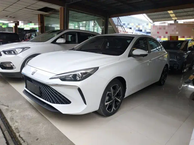 Фотография автомобиля — Roewe i5