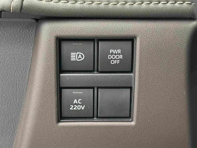 Toyota Alphard — Фото автомобиля 21
