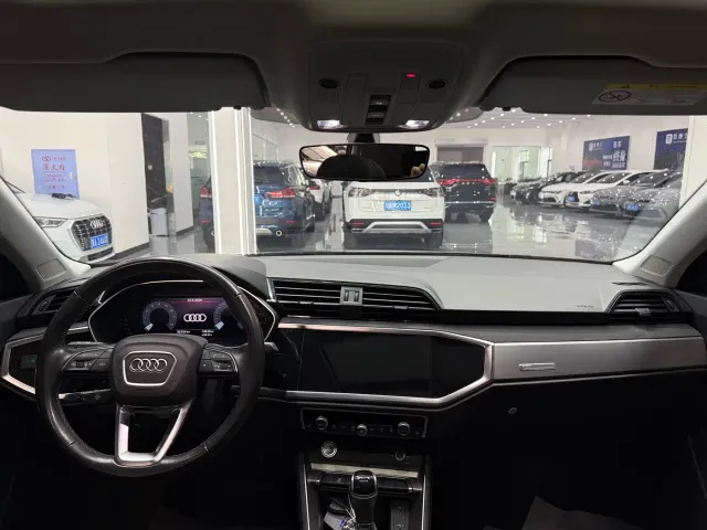 Audi Q3 — Фото автомобиля 18