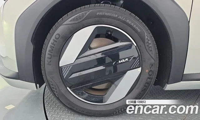 Kia EV4 — Фото автомобиля 5