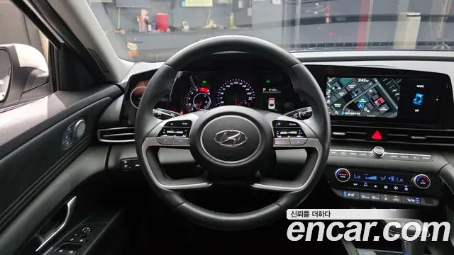 Hyundai Avante CN7 — Фото автомобиля 13