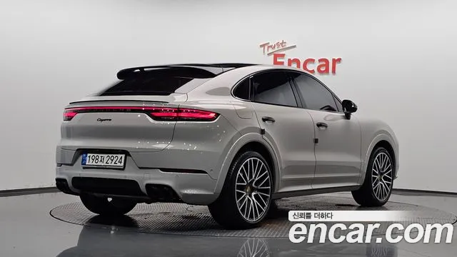 Porsche Cayenne PO536 — Фото автомобиля 2