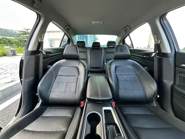 Nissan Teana — Фото автомобиля 11