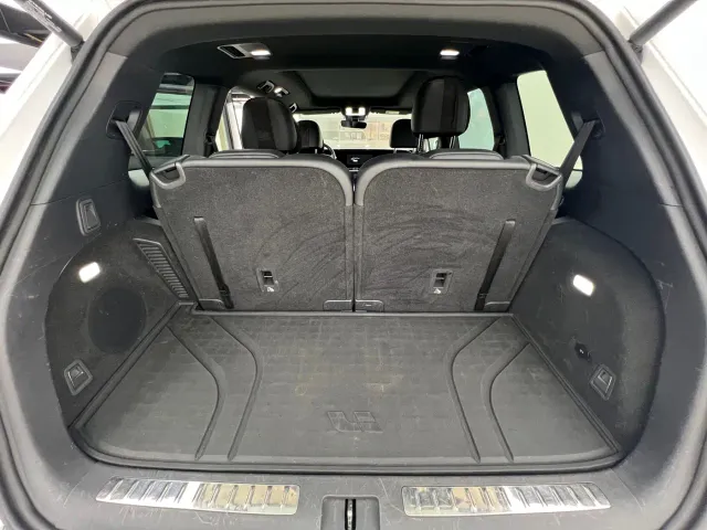 Li Auto ONE — Фото автомобиля 11