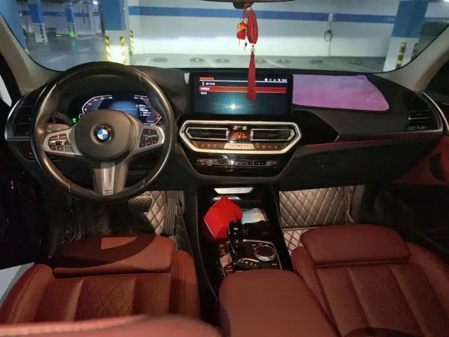 BMW X3 — Фото автомобиля 12