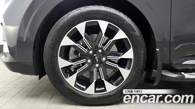 Kia Canival Carnival 4 поколение Бензин 9 мест Noblesse — Фото автомобиля 5