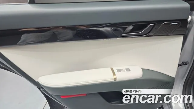 Hyundai Grandeur GN7 — Фото автомобиля 13