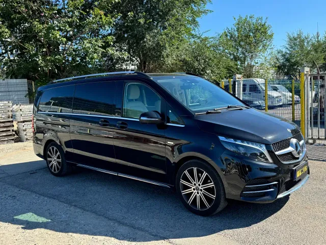 Mercedes-Benz V-Class — Фото автомобиля 2