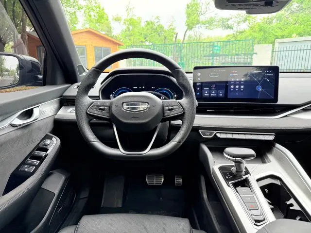 Geely Xingrui — Фото автомобиля 7