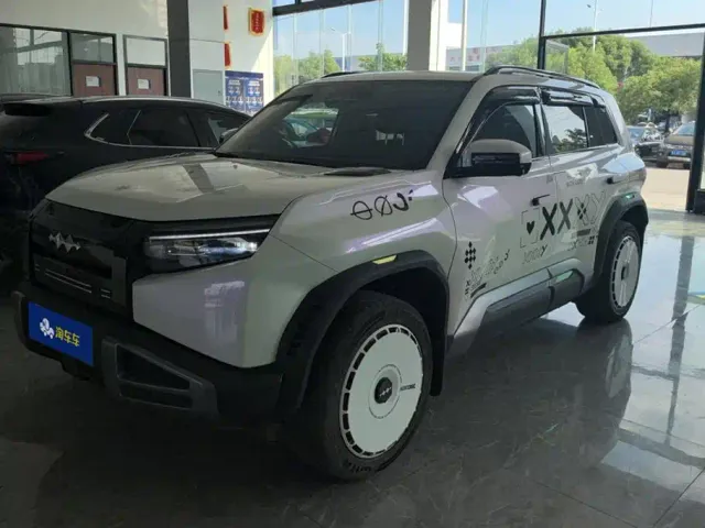 Фотография автомобиля — BYD FangChengBao Titanium 3