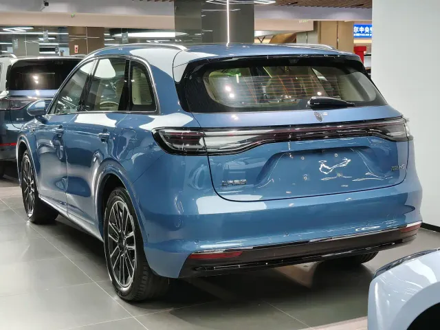 Shangjie SUV — Фото автомобиля 5