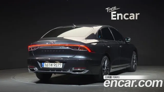 Hyundai Grandeur Новый Grandeur IG — Фото автомобиля 2