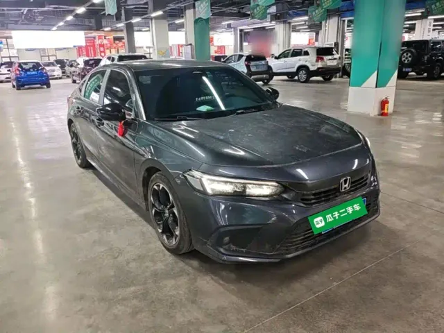 Honda Civic — Фото автомобиля 3