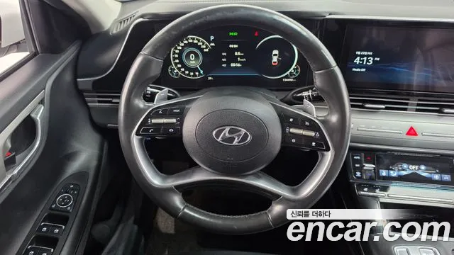 Hyundai Grandeur Grandeur (New) — Фото автомобиля 13