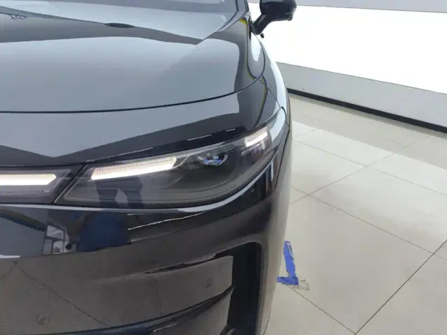 Leapmotor C16 — Фото автомобиля 5