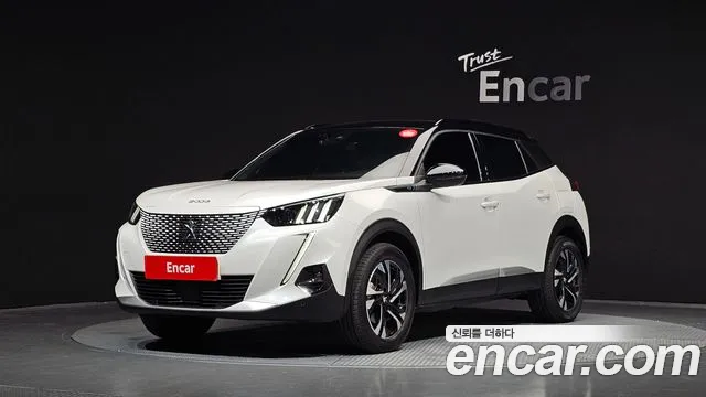 Фотография автомобиля — Peugeot 2008 Generation 2