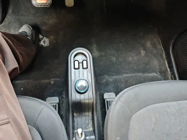 Wuling Hongguang Mini EV — Фото автомобиля 10
