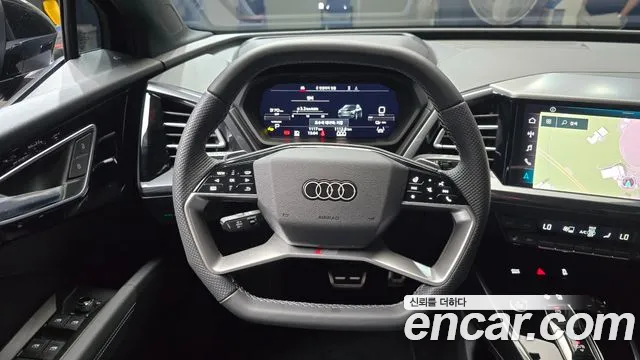 Audi Q4 e-tron F4 — Фото автомобиля 18