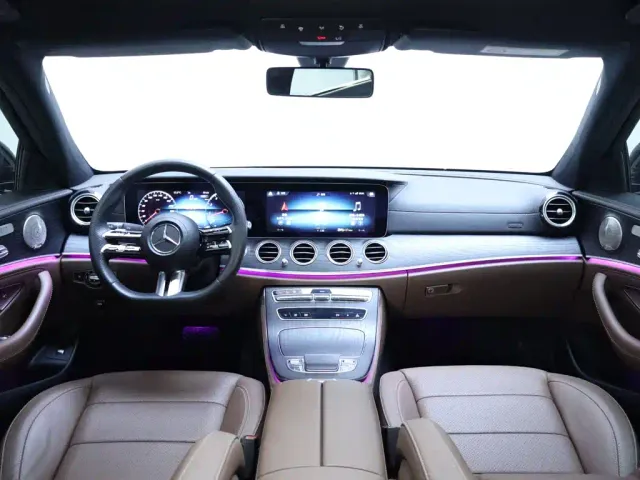 Mercedes-Benz E-Class — Фото автомобиля 13
