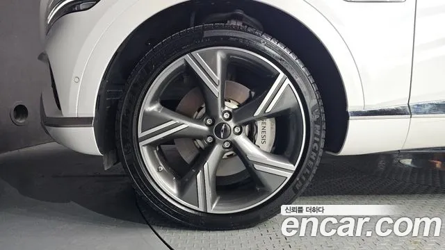 Genesis GV80 2.5T Бензин AWD — Фото автомобиля 5