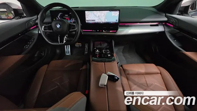 BMW 5-Series 5 серия (G60) 530i xDrive M Sport — Фото автомобиля 9