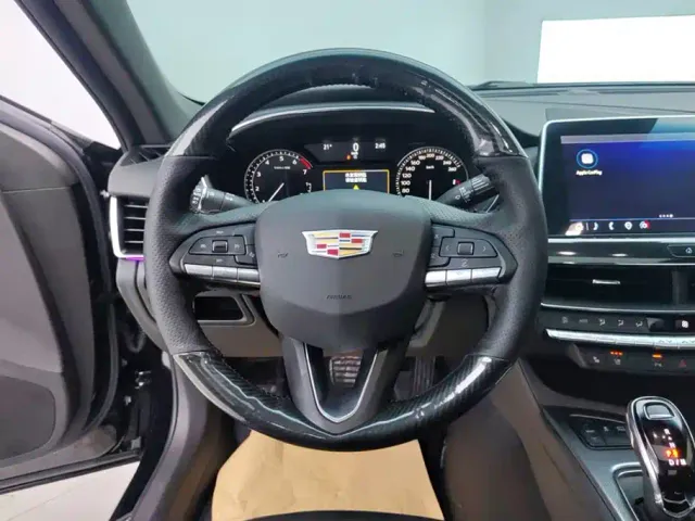 Cadillac CT5 — Фото автомобиля 15