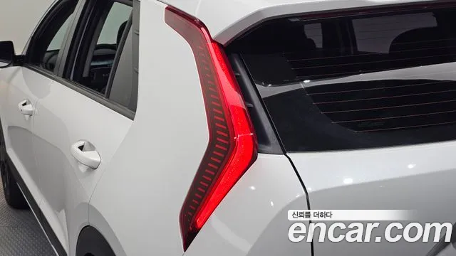 Kia Niro New — Фото автомобиля 8