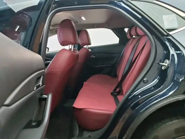 Mazda CX-30 — Фото автомобиля 12