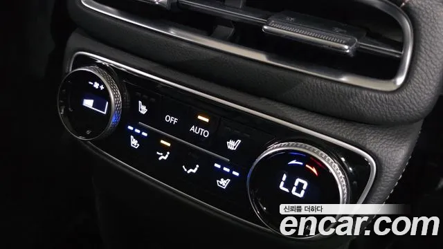 Genesis GV80 — Фото автомобиля 19