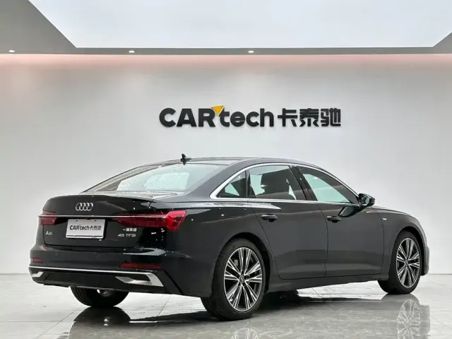 Audi A6L — Фото автомобиля 5