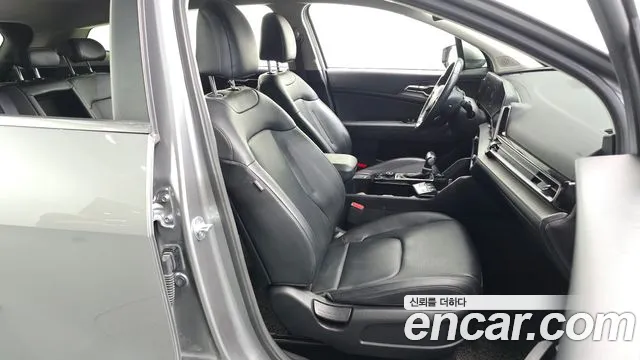 Kia Sportage Sportage 5-е поколение Дизель 2.0 2WD — Фото автомобиля 12