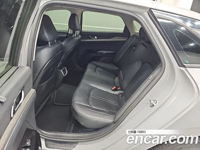 Kia K5 Generation 3 — Фото автомобиля 12