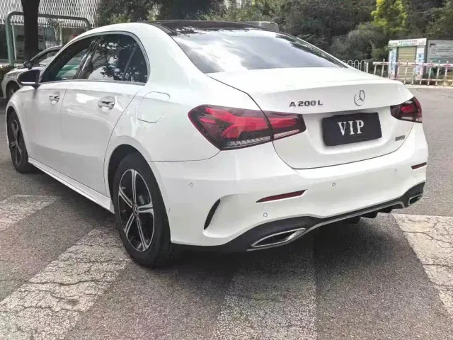 Mercedes-Benz A-Class — Фото автомобиля 6